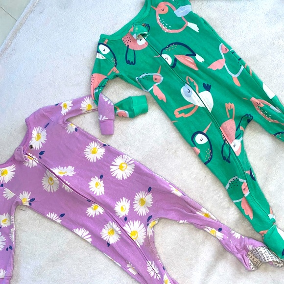 Carter's Other - 2 footsie pajamas 💕